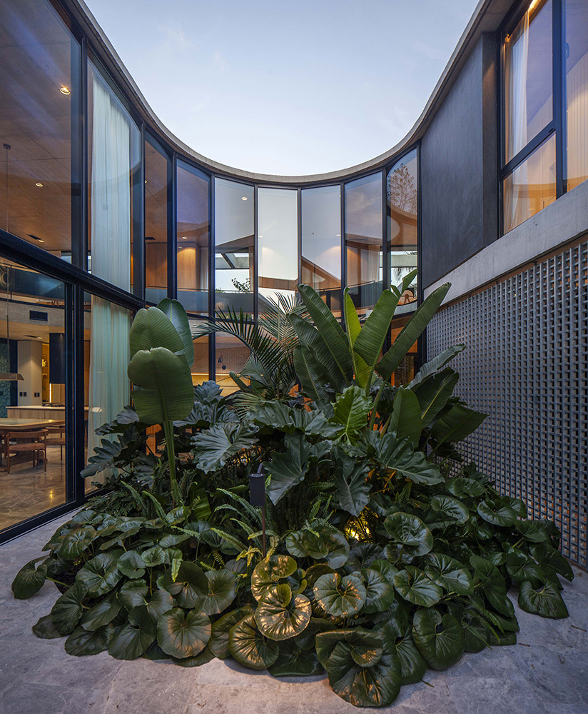 Oval House - Jorgelina Tortorici Arq. - CARPEAL Country Oval House - Jorgelina Tortorici Arq. - CARPEAL Country