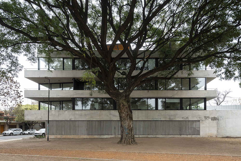 Zapiola 301 - Cottet Iachetti Arq. - CARPEAL Building
