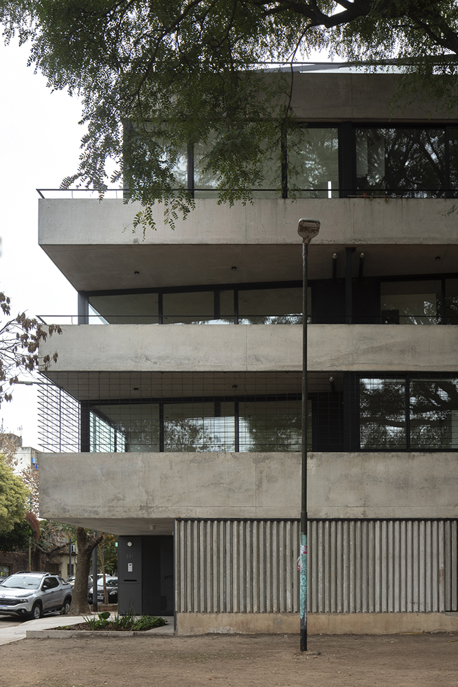 Zapiola 301 - Cottet Iachetti Arq. - CARPEAL Building Zapiola 301 - Cottet Iachetti Arq. - CARPEAL Building