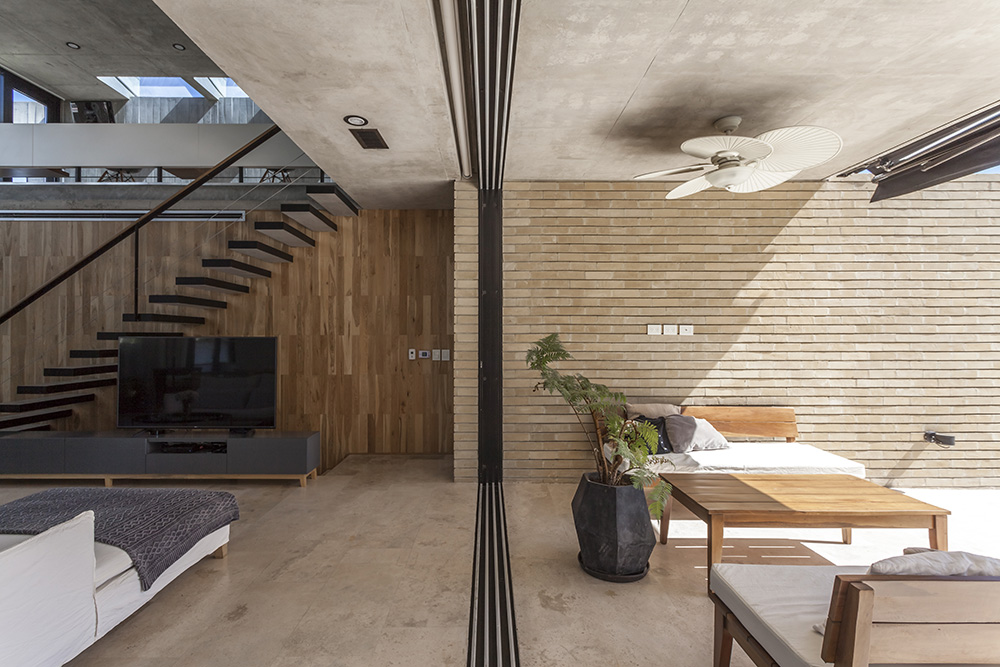 Adrogué Chico - Jorgelina Tortorici Arq. y Asociados - CARPEAL Haus Adrogué Chico - Jorgelina Tortorici Arq. y Asociados - CARPEAL Haus