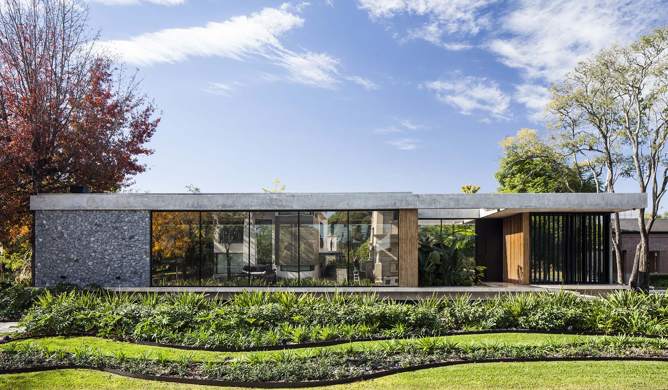 Casa BT - Jorgelina Tortorici Arq. y Asociados - CARPEAL Haus