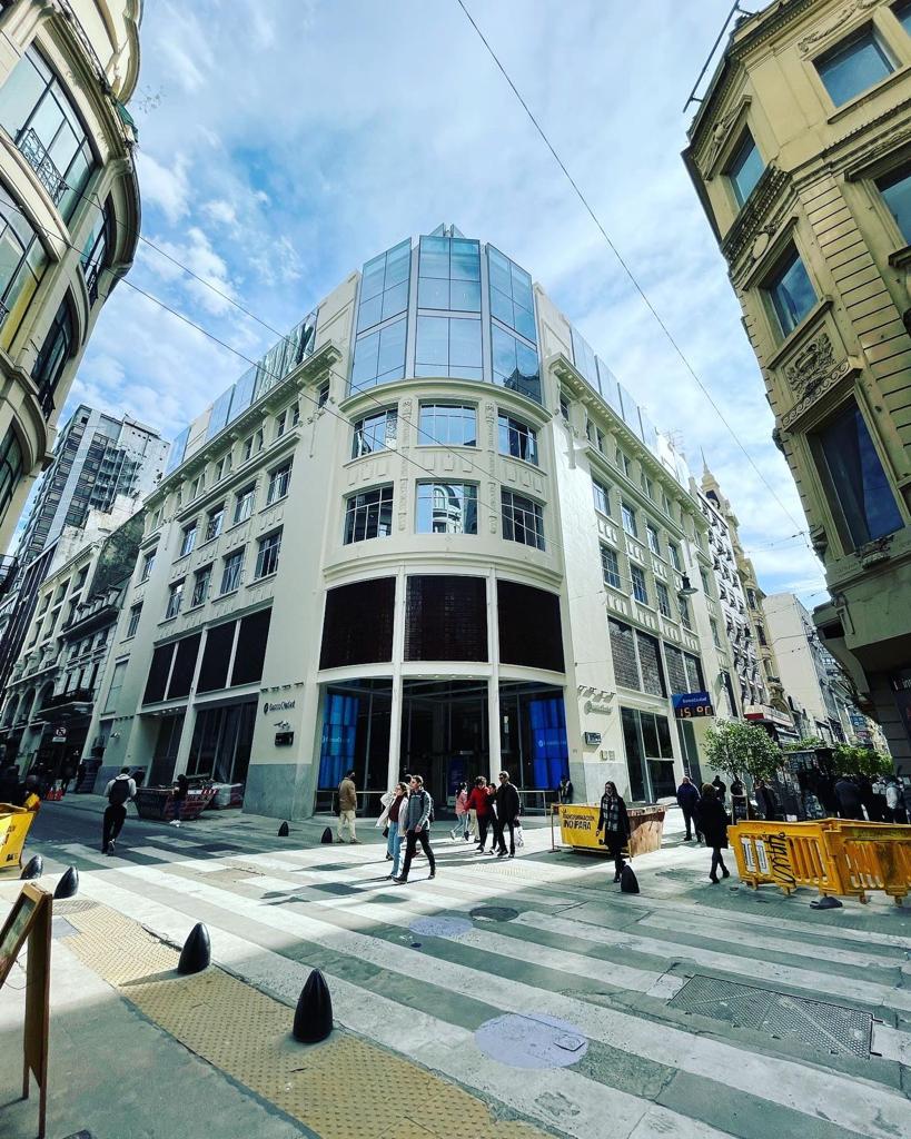 Casa Matriz Banco Ciudad - CARPEAL Building Casa Matriz Banco Ciudad - CARPEAL Building