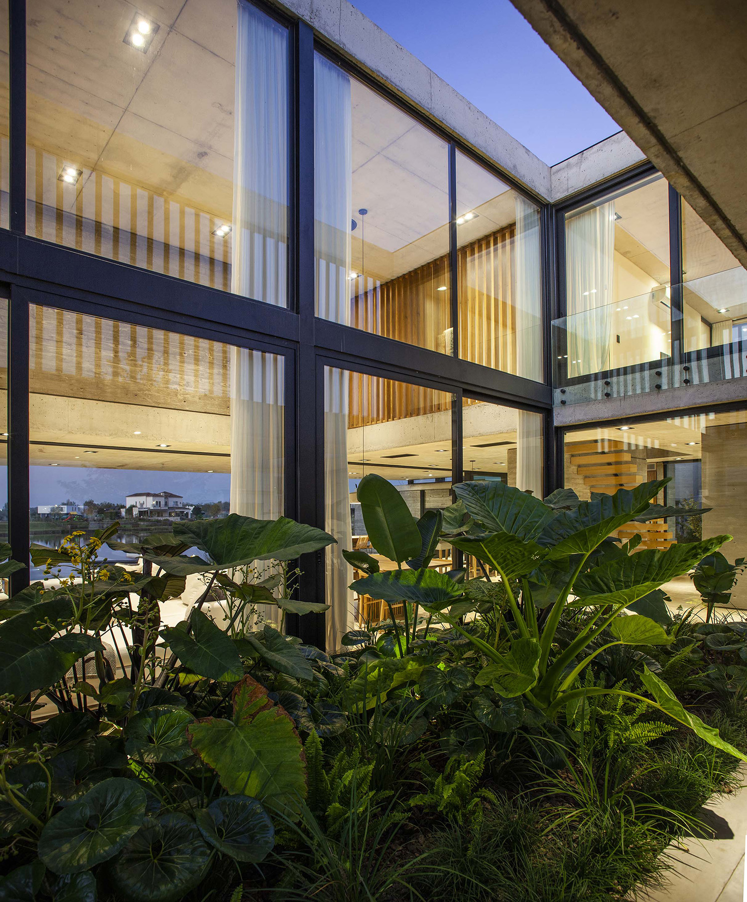 Casa FG - DIPA Arquitectos - CARPEAL Haus Casa FG - DIPA Arquitectos - CARPEAL Haus