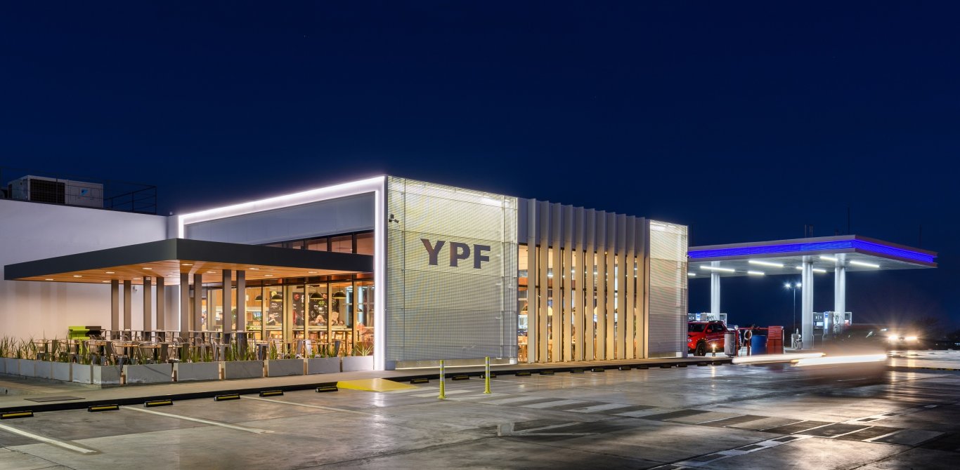YPF E53 - CARPEAL Design - Hunter Douglas