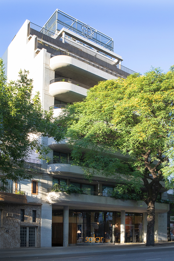 Donna Vita - Estudio AZCUY - CARPEAL Building Donna Vita - Estudio AZCUY - CARPEAL Building