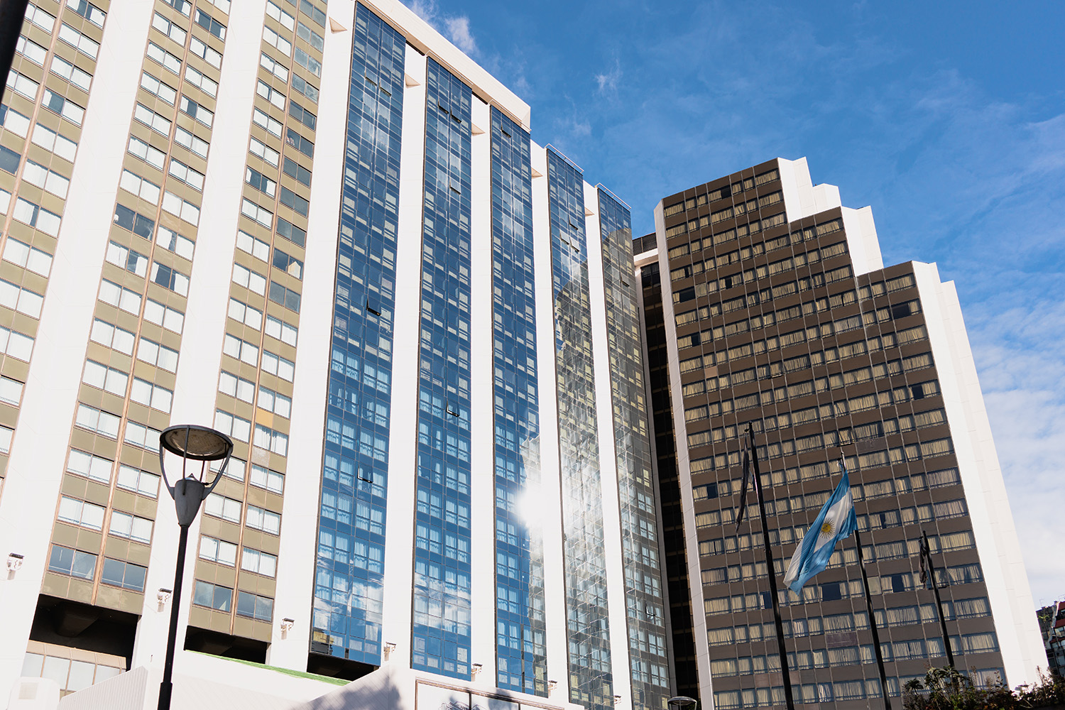 Hotel Sheraton Buenos Aires - CARPEAL Building Hotel Sheraton Buenos Aires - CARPEAL Building